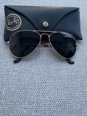Ray-Ban Aviator Polarized Sunglasses